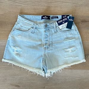 Hollister high rise mom short 3”